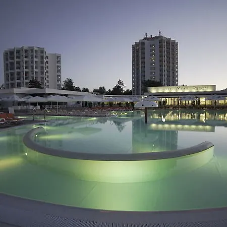 Resort Mera 4*