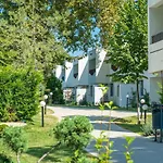 Resort Mera Venus