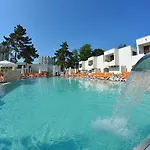 Mera Resort Venus