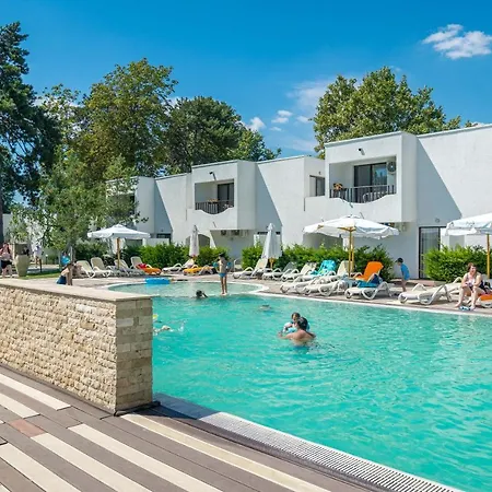 Resort Mera