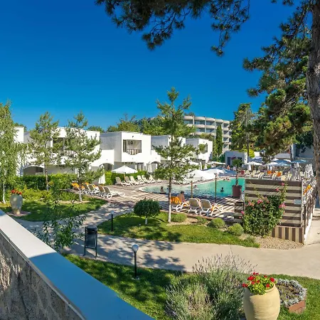 Mera Θέρετρο 4*